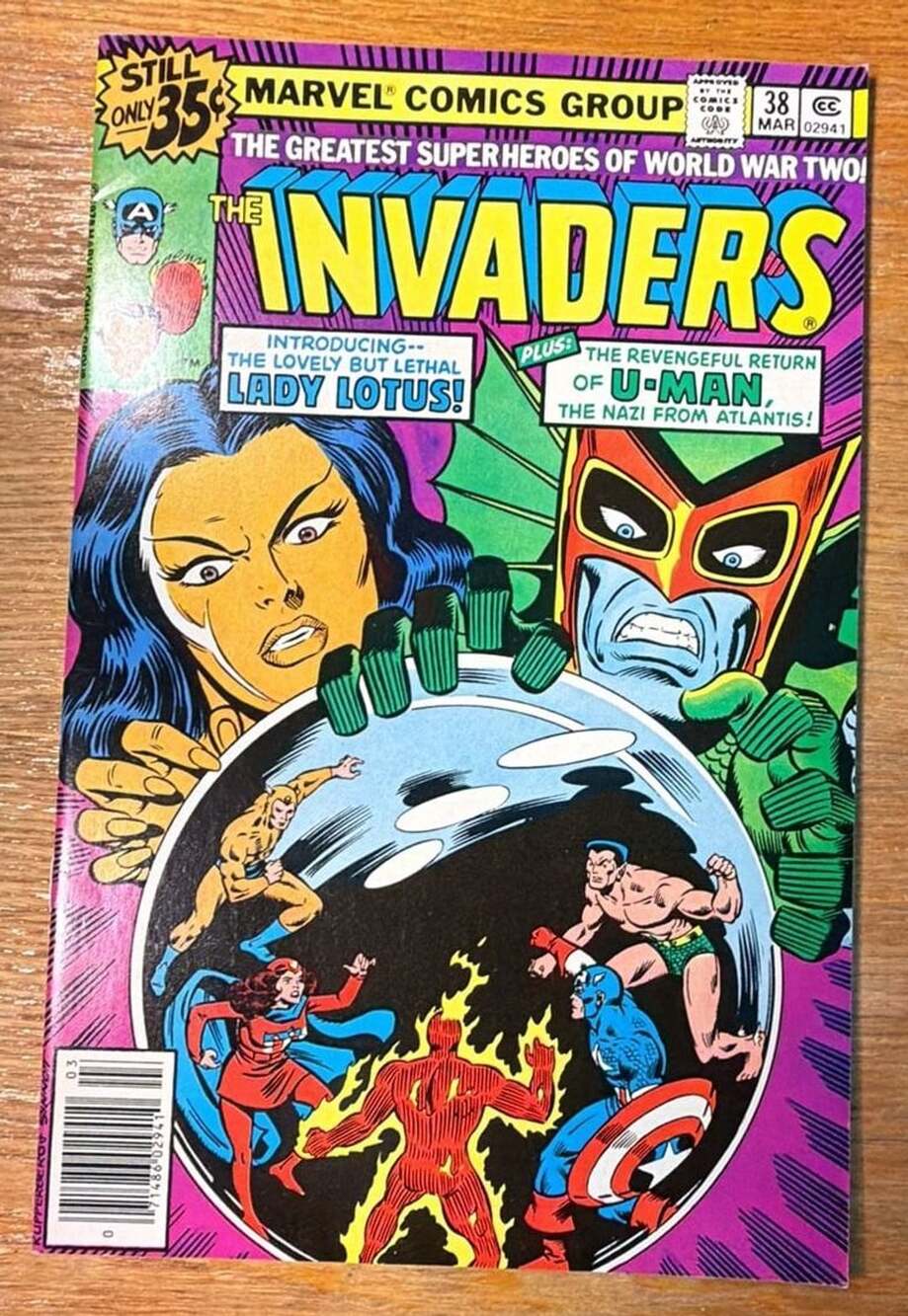 The Invaders #38 Marvel Comics Group Comic Book